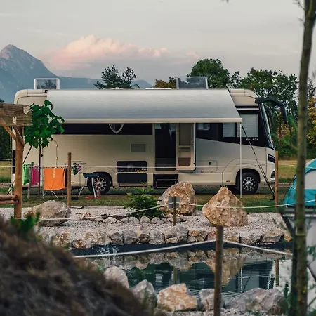 Camp Garden Park-pitches And Tents Radovljica