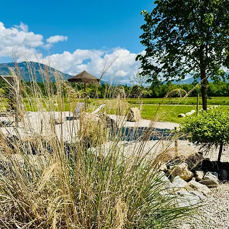 Camp Garden Park-pitches And Tents * رادوفيتْسا