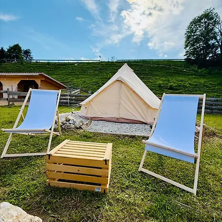 Camp Garden Park-pitches And Tents