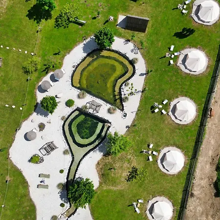 Camp Garden Park-pitches And Tents