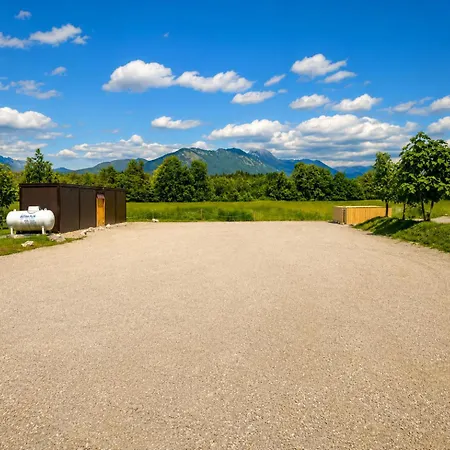 Camp Garden Park-pitches And Tents Campingplatz Radovljica