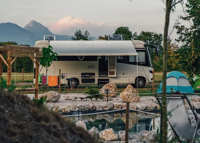 Camp Garden Park-pitches And Tents Radovljica