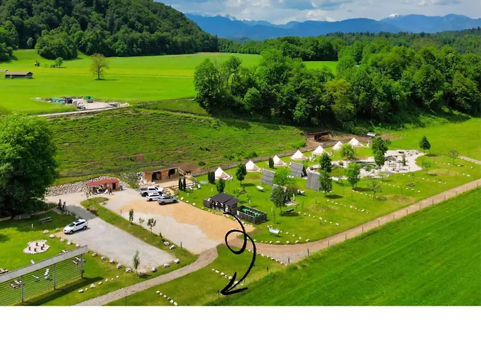 Camp Garden Park-pitches And Tents Camping